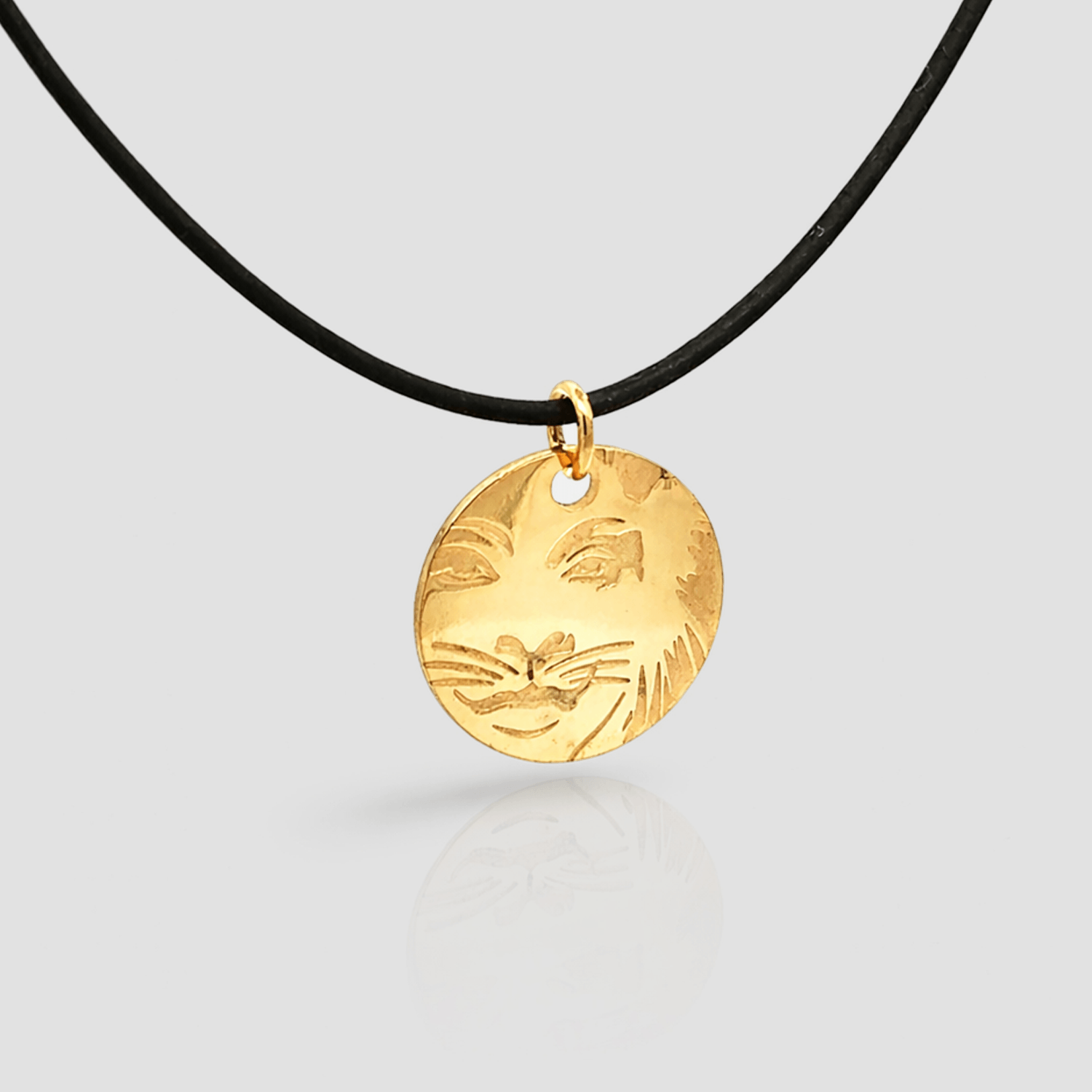 gold Jewellery Front